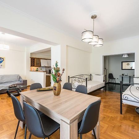 Comfy Apartment In Acropolis Area By Cloudkeys Афины Экстерьер фото