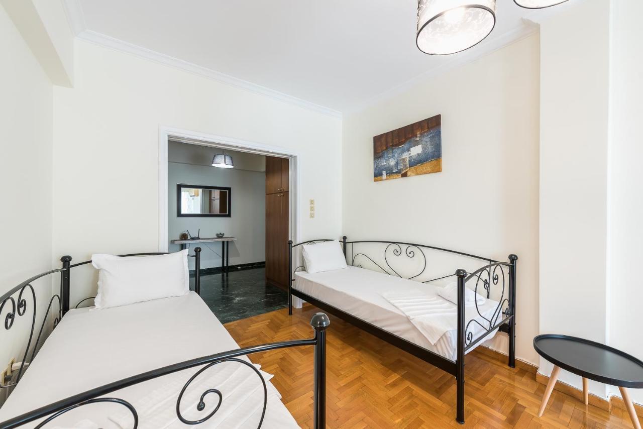 Comfy Apartment In Acropolis Area By Cloudkeys Афины Экстерьер фото