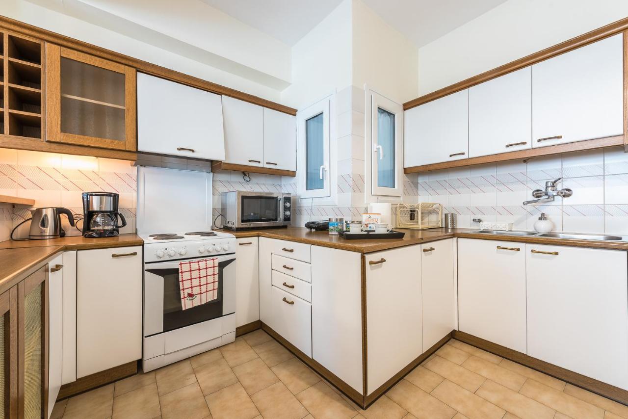 Comfy Apartment In Acropolis Area By Cloudkeys Афины Экстерьер фото