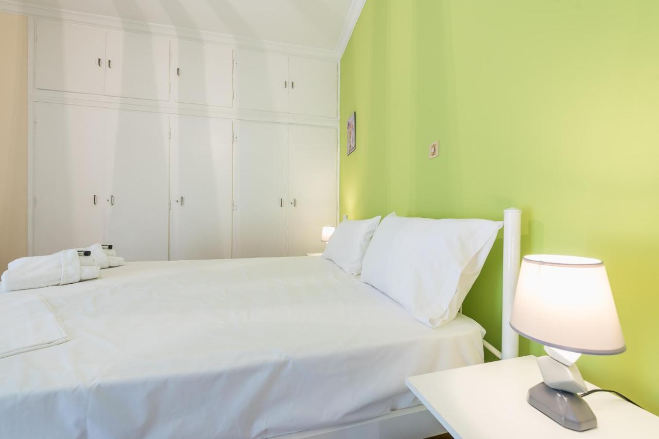 Comfy Apartment In Acropolis Area By Cloudkeys Афины Экстерьер фото